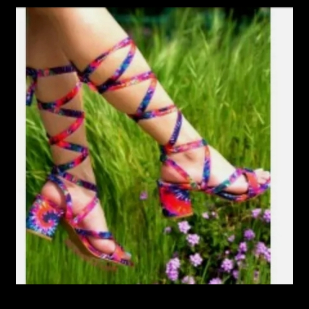Tie-up Strappy Sandals size 6.5
